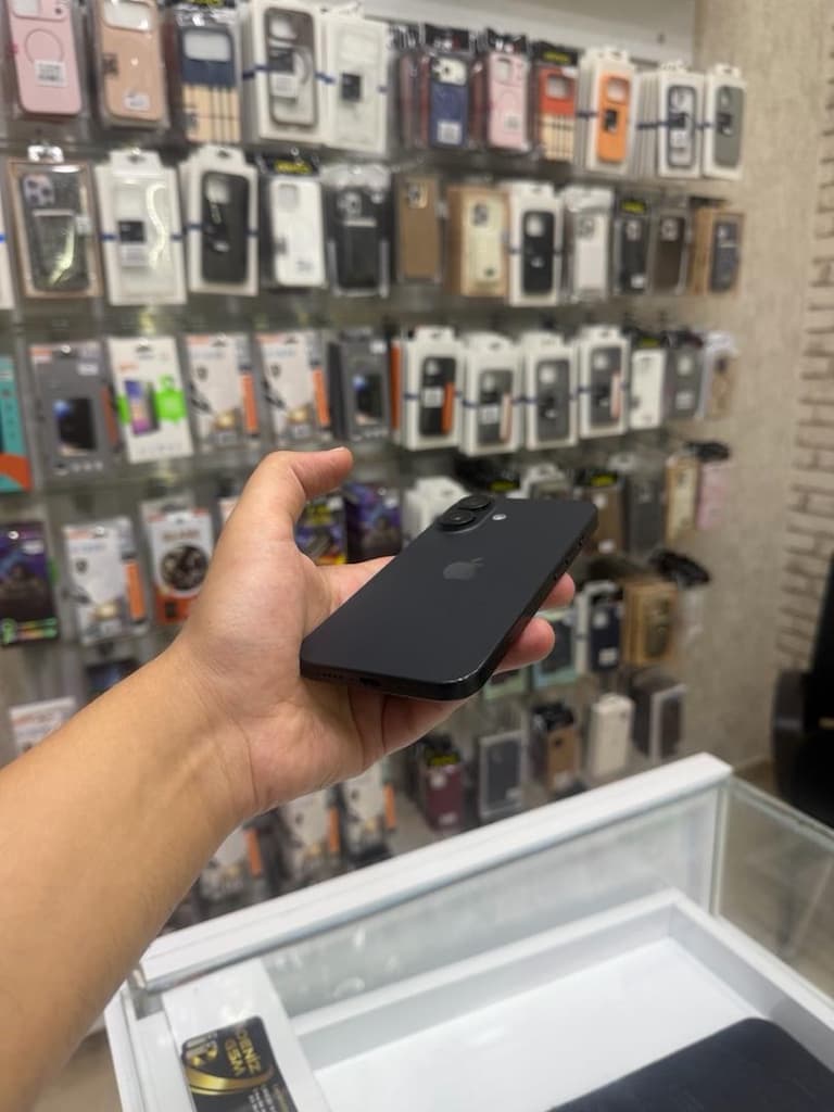 iPhone 16 Yd 128 Gb - 3