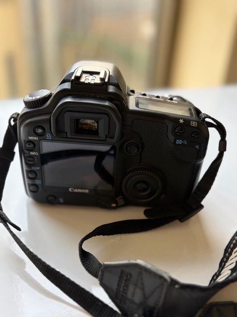 Canon EOS 50D + 18-55mm IS Lens | 2 Orijinal Pil | Şarj Cihazı | CF Ka - 3