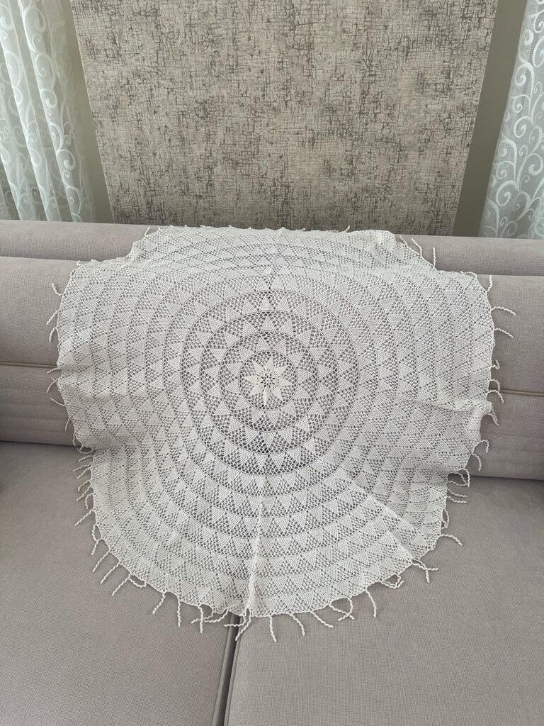 Dantel fiskos masa örtüsü takımı - 3