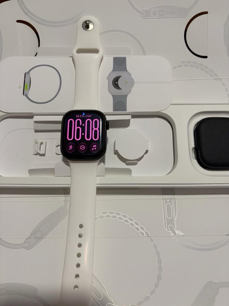 Apple Watch 10 series 42 mm - 4