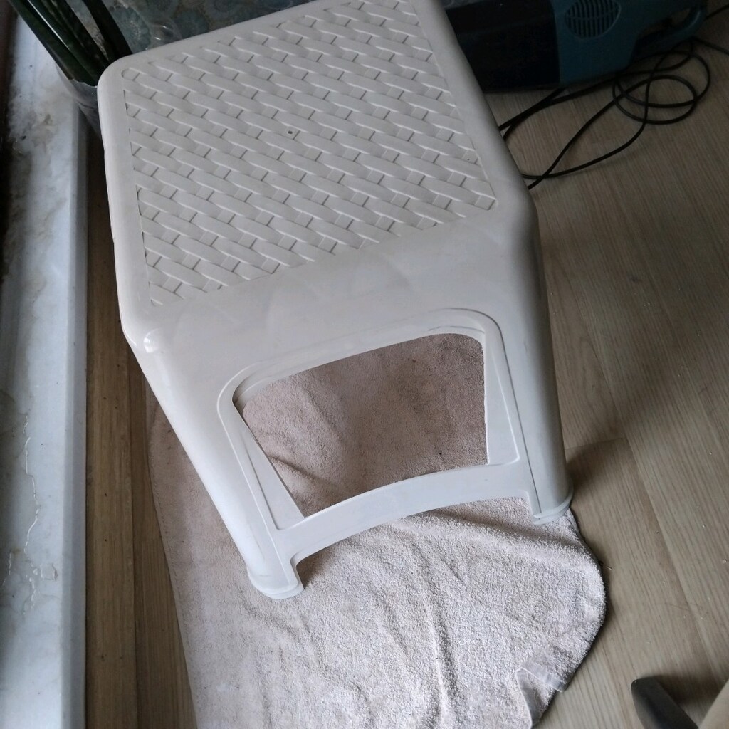 2 adet plastik tabure - 3