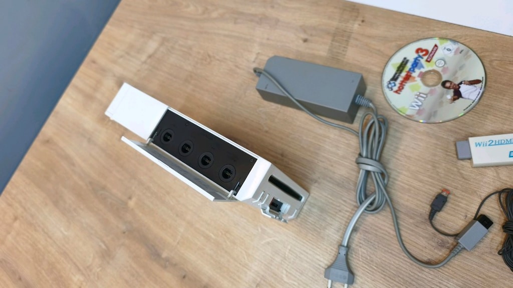 Nintendo Wii RVL-001 Oyun Konsolu Açıklamayı Okuyunuz - 4