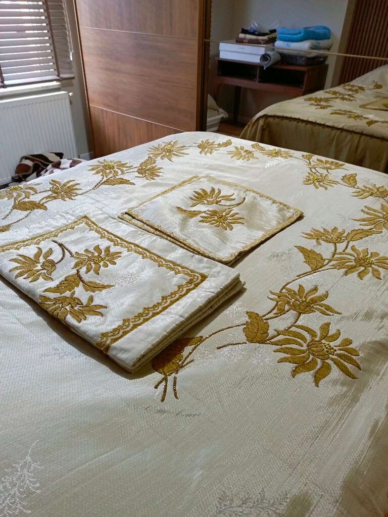 işlemeli yatak örtüsü - 3