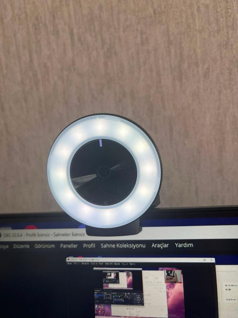 Razer Kiyo Webcam ve Mikrofonlu Bağlantı Teknolojisi