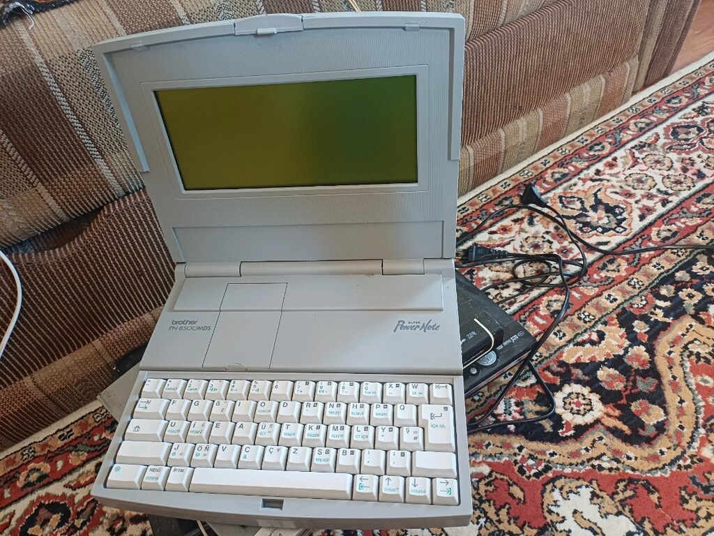 Düzce'de... çeşitli elektrikli elektronik cihaz alet.takas olur. - 2