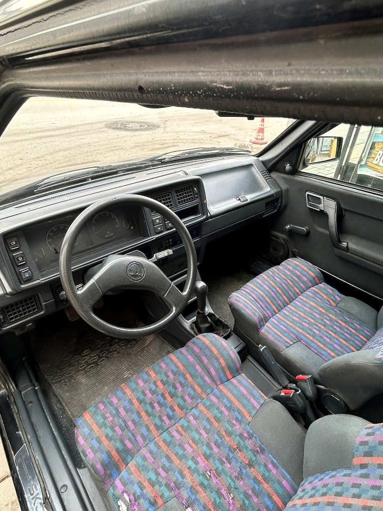 SKODA FAVORİT - 8