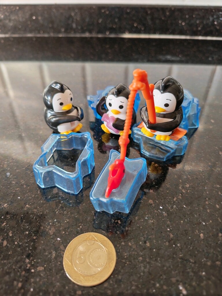 Penguen Figür Oyuncak - 2