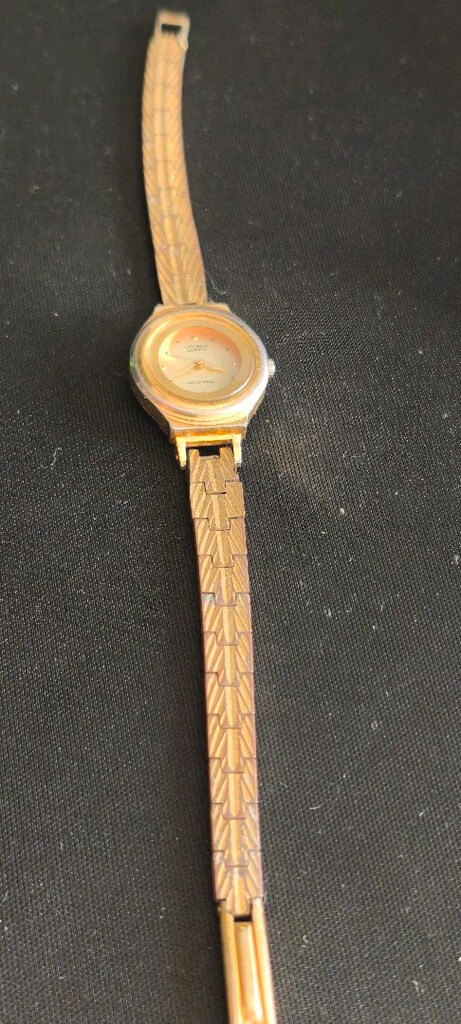 Orient Quartz Kadın Kol Saati – Japan – Gold Renkli Vintage Tasarım - 2