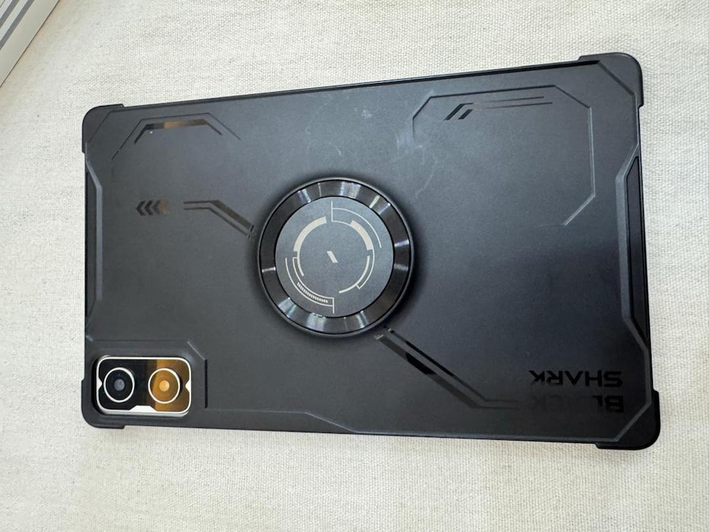 Black Shark Gaming Pad 12 GB 256 GB 8.8" Tablet - 3