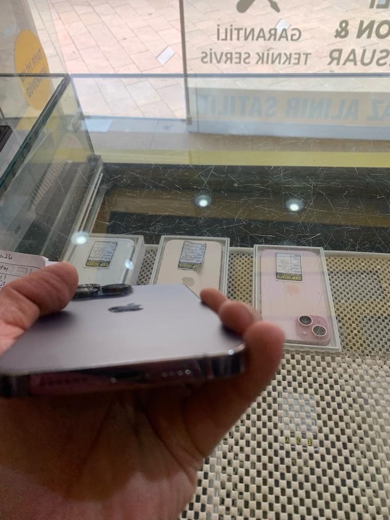 Dükkandan Iphone 14 - 7