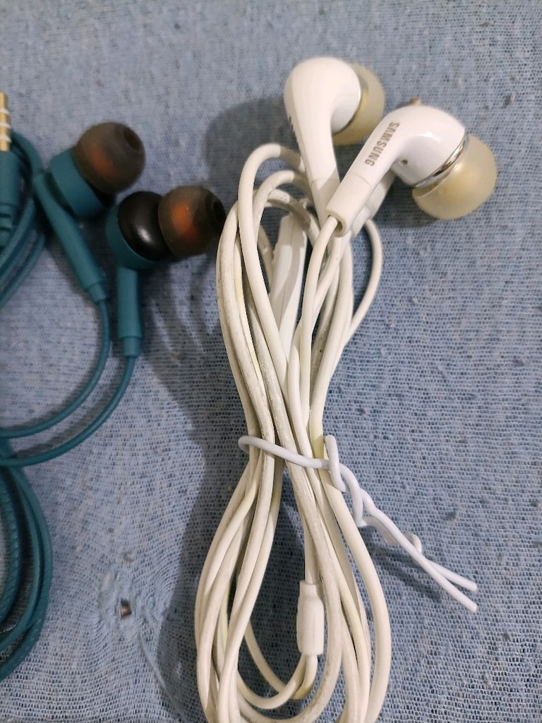 Kablolu kulaklık 5 adet - 2