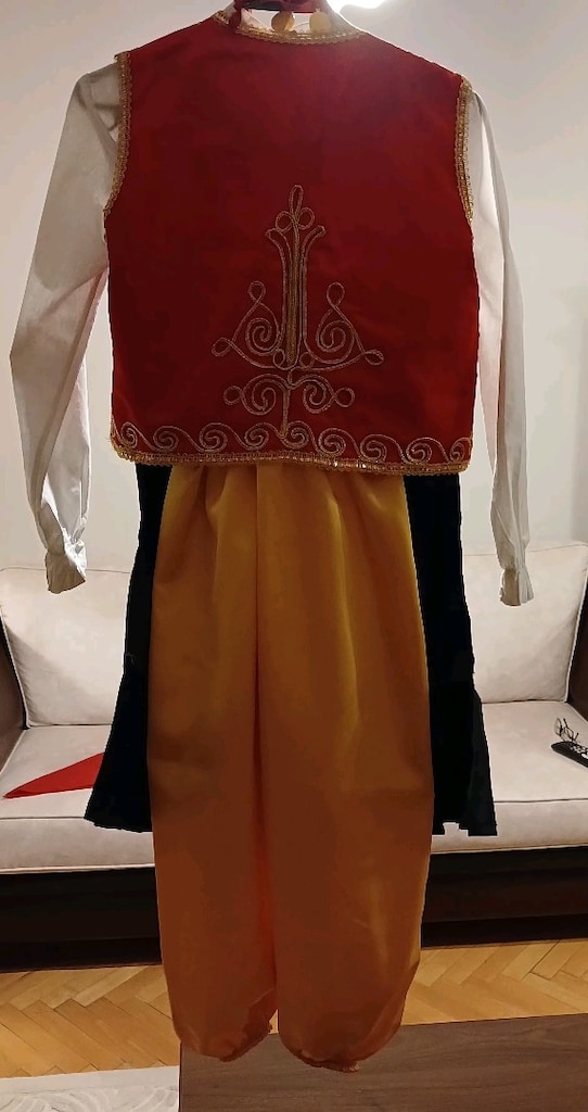 KIZ ÇOCUĞU YÖRESEL FOLKLOR KIYAFETİ - 4