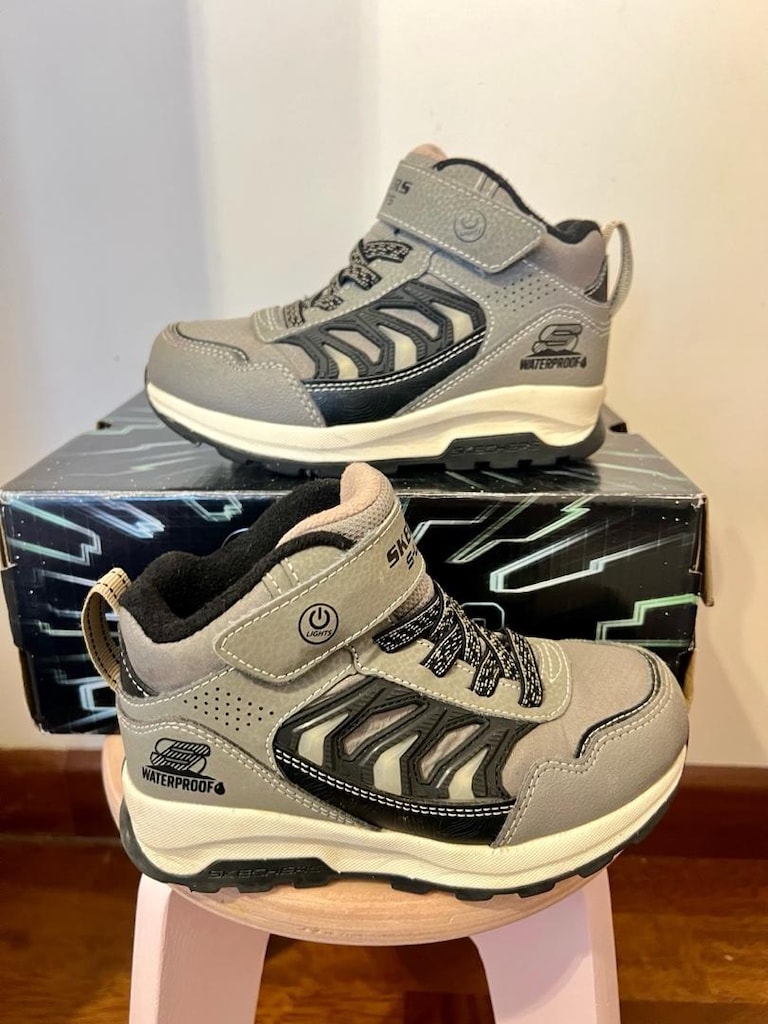 skechers bot 27.5 - 7