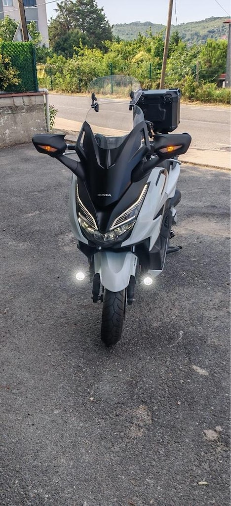 11.000km li HASARSIZ tertemiz ekstralı Honda Forza 250 - 7