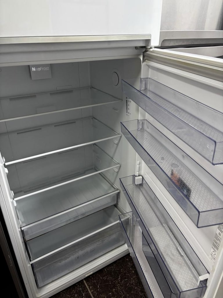 BEKO 500 LİTRE NEOFROST BUZDOLABI – GENİŞ HACİM, ÜSTTEN DONDURUCULU! - 3