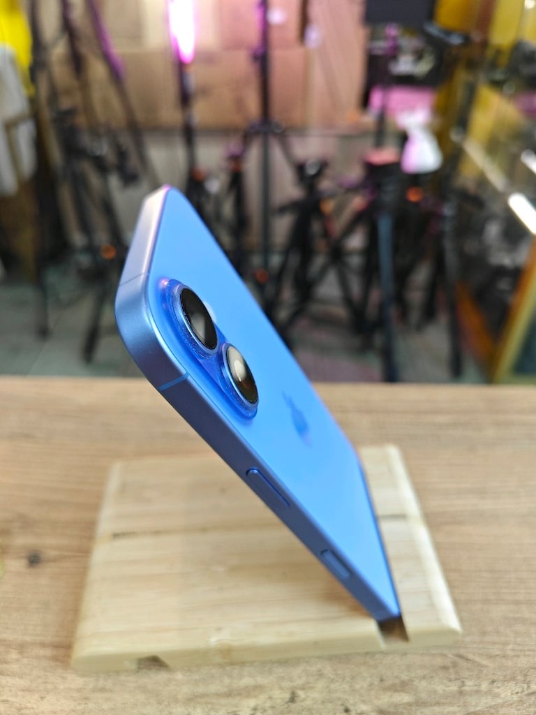 iPhone 16. - 4