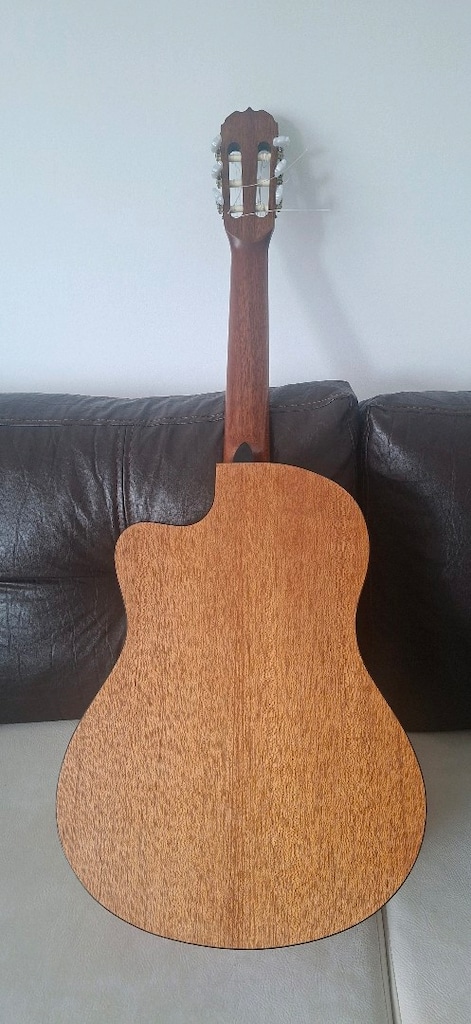 Valler perdesiz gitar - 5