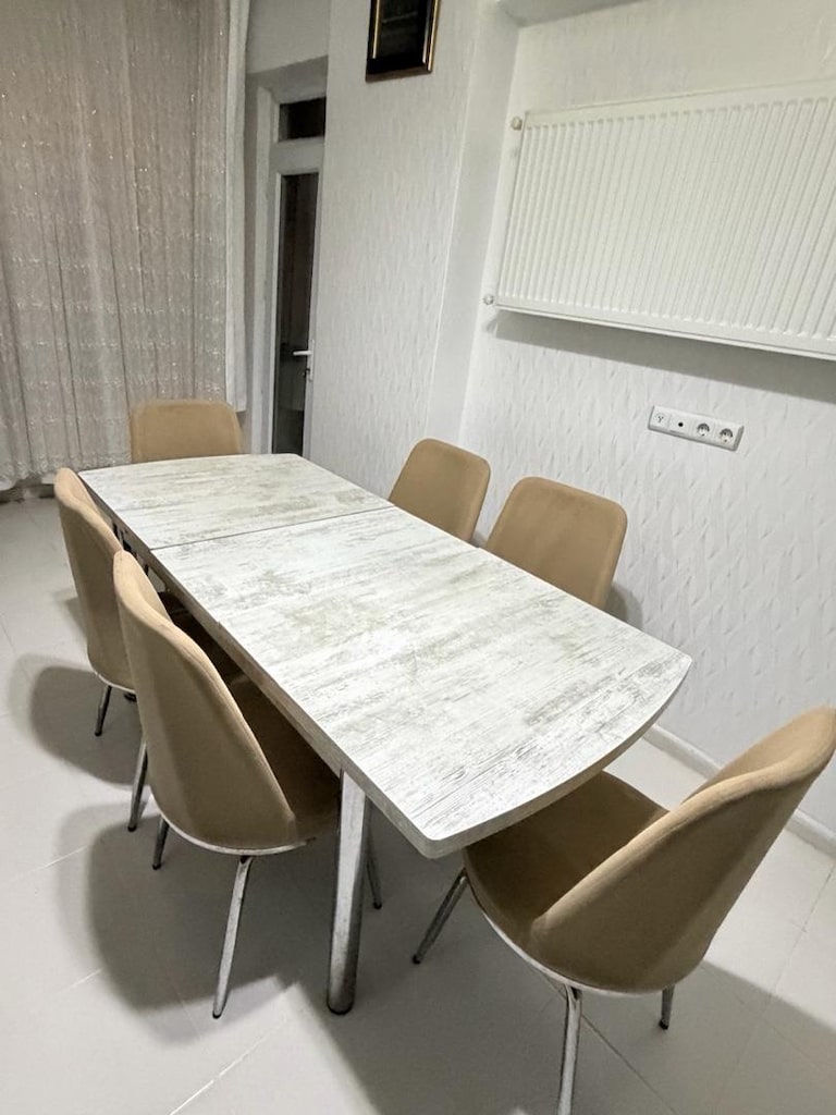 Misafir Odası Yemek Masalı Takım - 16