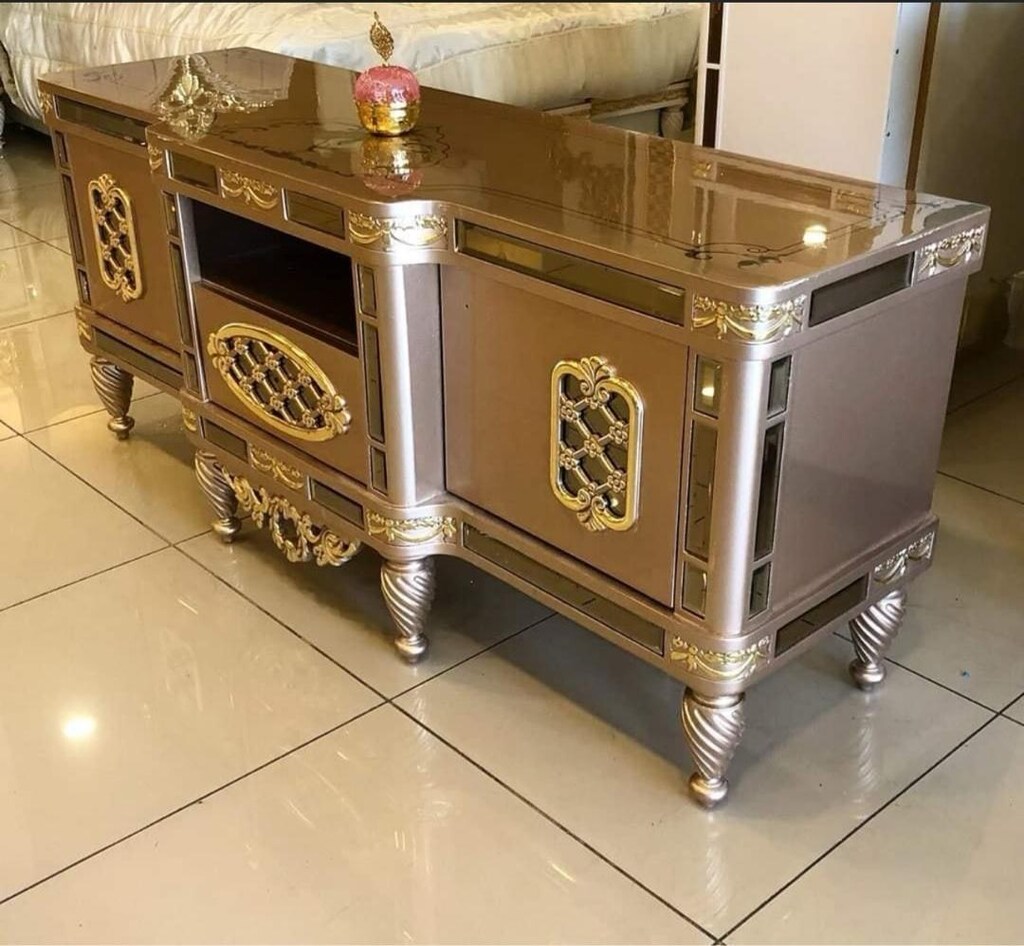 Tv Ünistesi - 4