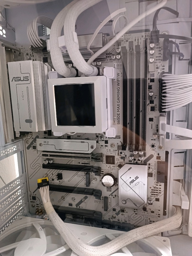 Yüksek Seviye Pc Kasası Herşey Dahilı - 7