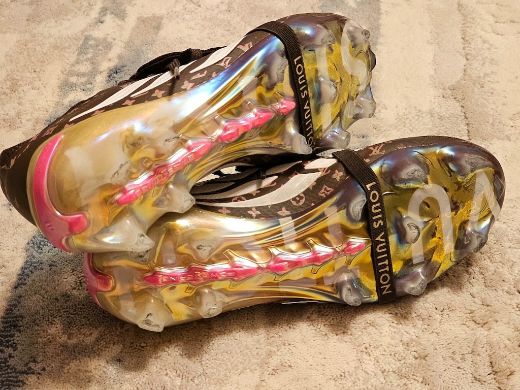 Adidas Louis Vuitton futbol kramponu 35 numara - 7