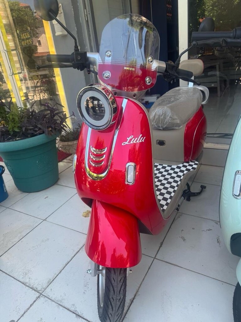 ZLİN LULU MOTORS ELEKTRİKLİ - 2