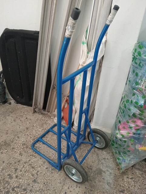 koli eşya taşıma arabası
