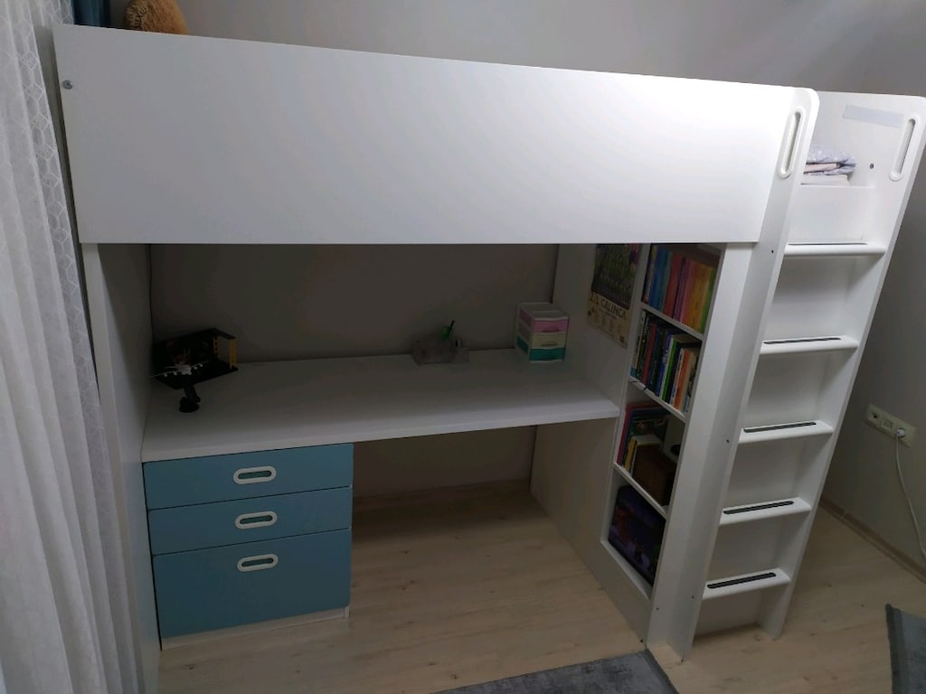 ikea marka,yatak, ranza ,çalışma masası ,kitaplık ,dolap ,şifoniyer - 3