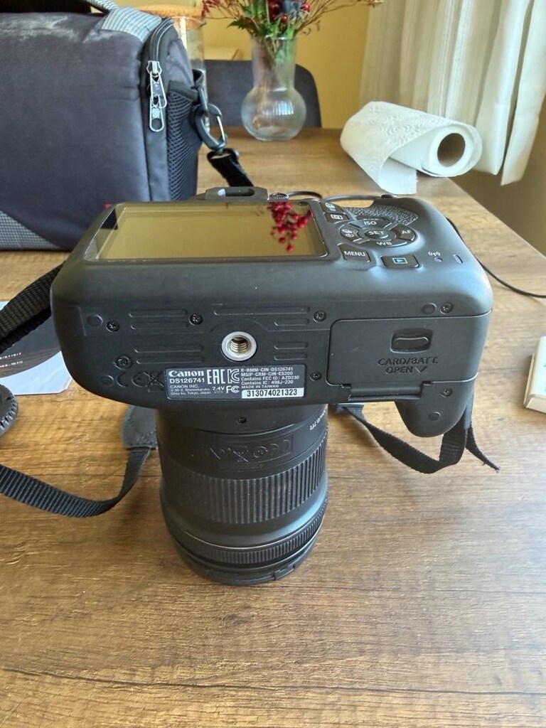 Canon EOS 2000D 10/18 Geniş Açı Lensli Satılık Camera - 5
