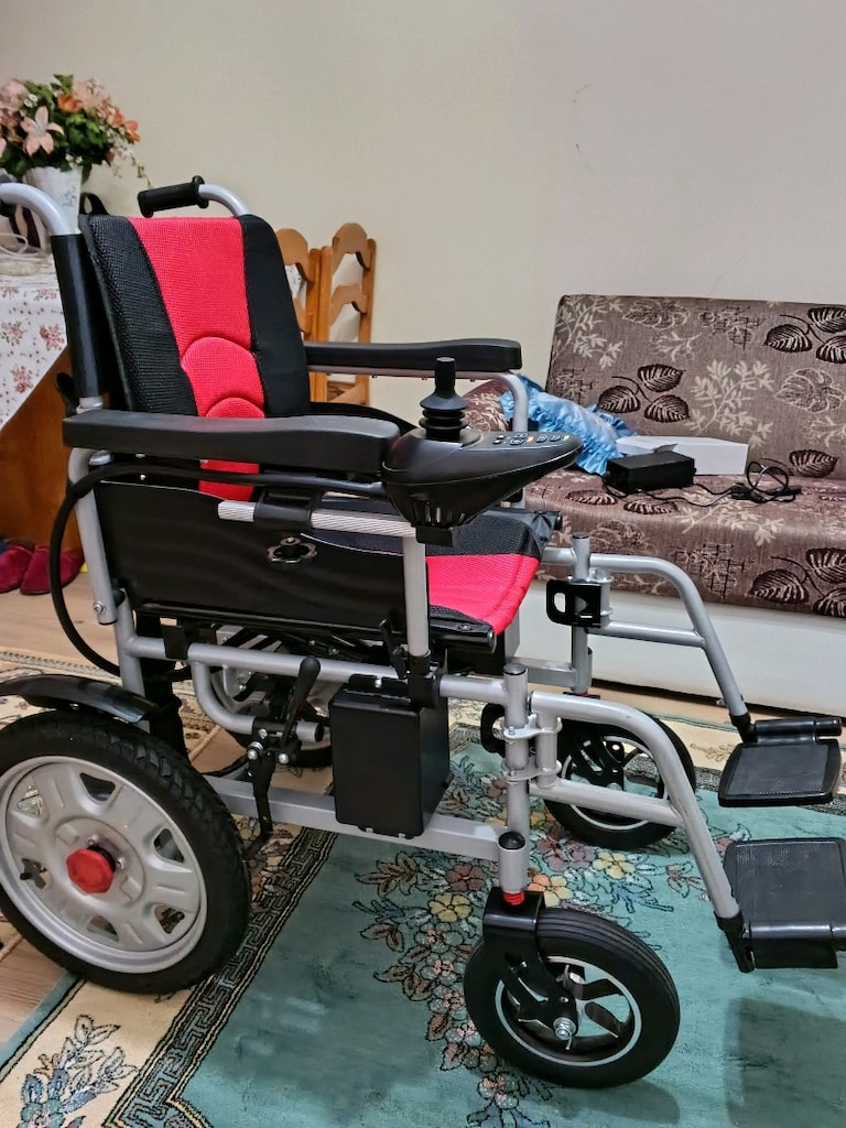 sıfır Engelli elektirikli sandalye kulanılmadı evden dışarı çıkmadı - 12