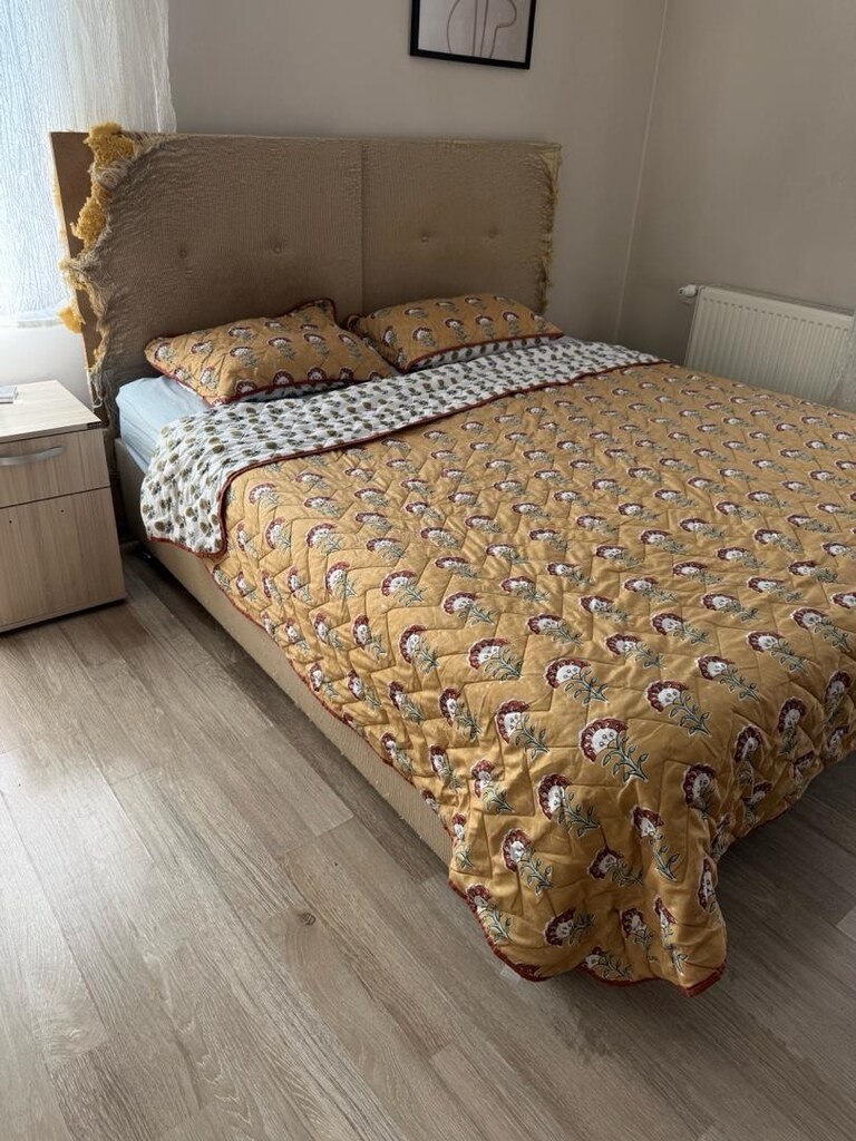 2 Tek Kişilik Baza+Başlık+180/200 İkea Yatak