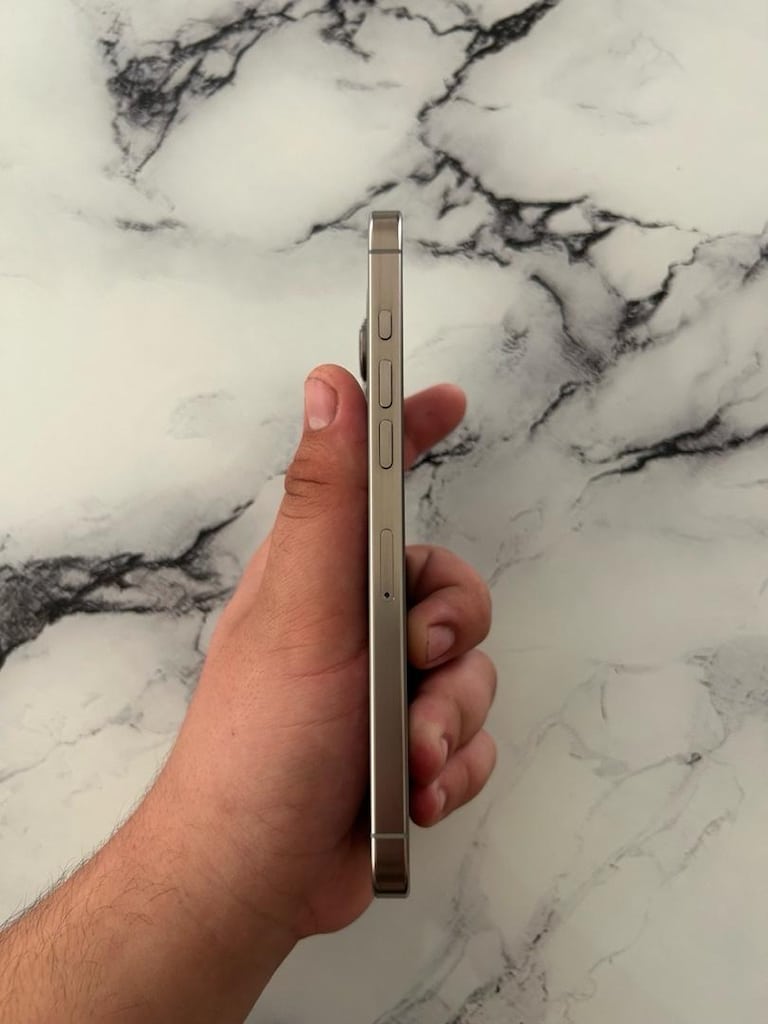 İphone 16 Pro Max - 2