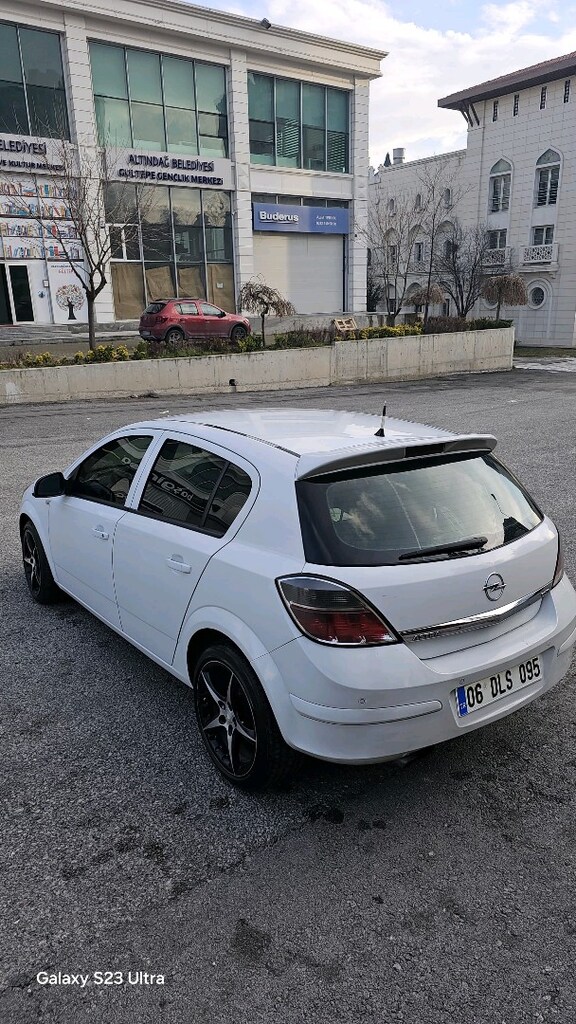 2010 Opel Astra 1.3 CDTI - 3