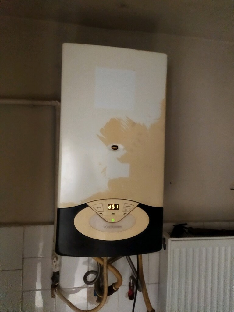 Ariston hermetik kombi - 12