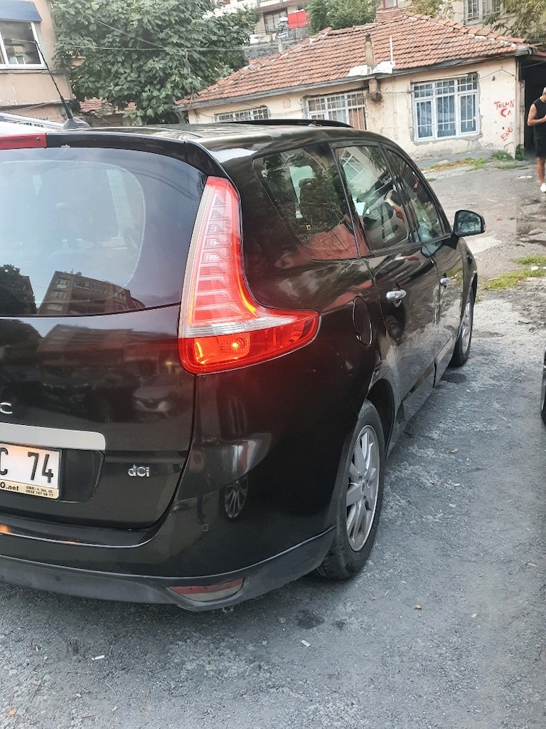 Renault scenic3 - 4