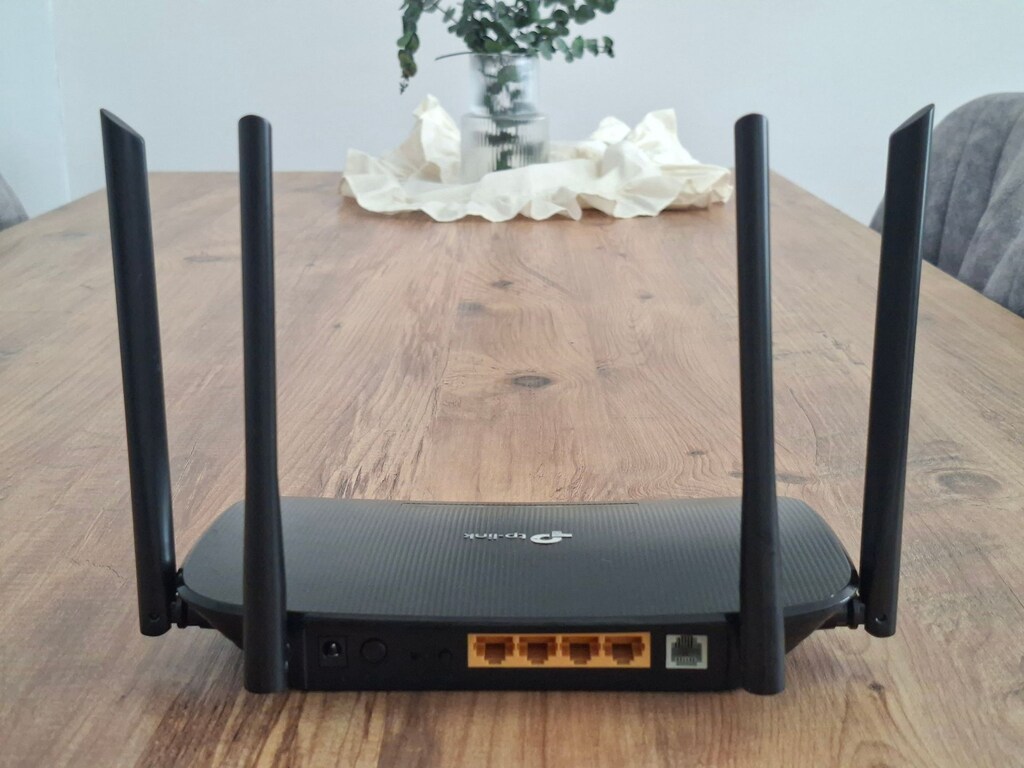 TP-LINK Archer VR300 AC1200 Dual-Band VDSL Modem - 2
