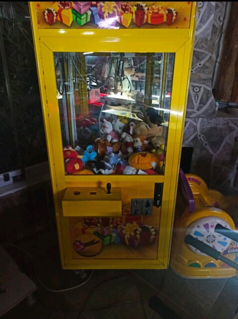 oyuncak kapma makinesi