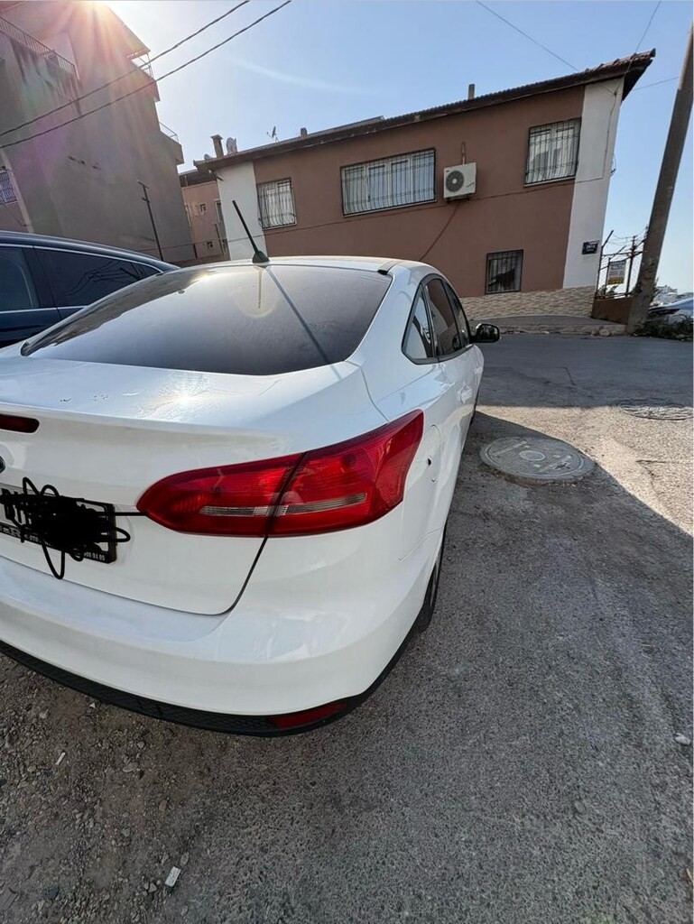 Ford focus - 3