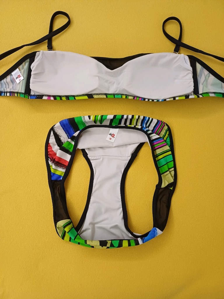 Dagi Renkli Çizgili İki Parçalı Bikini Seti - 4