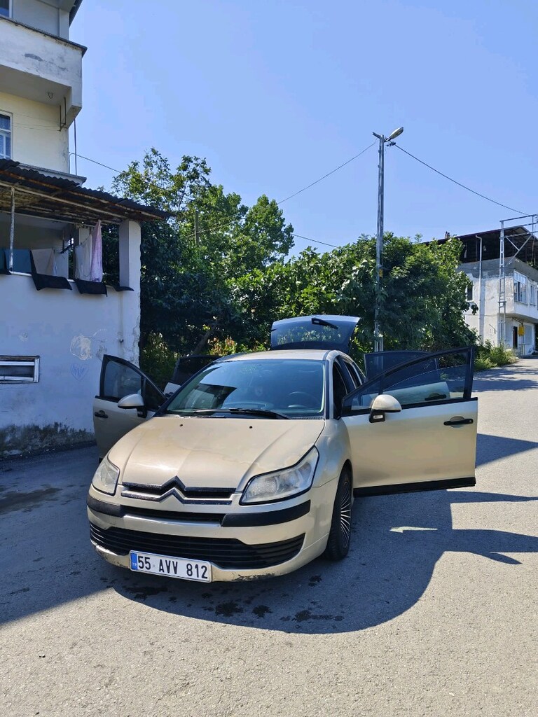 Citroen C4 - 12