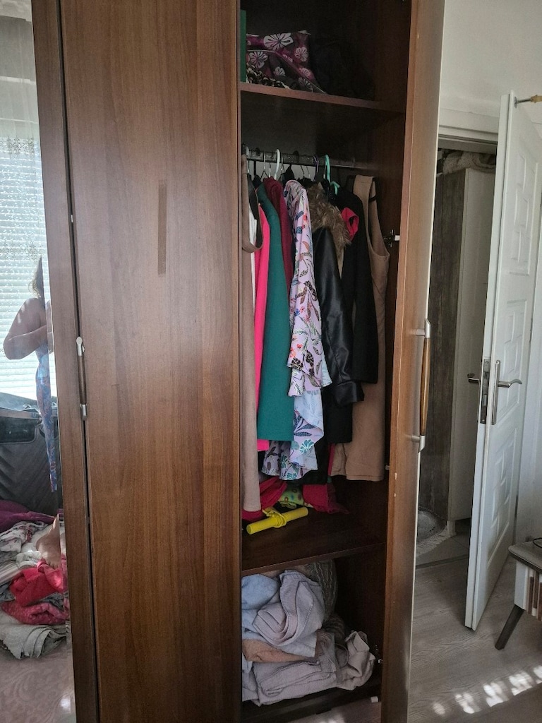 6 kapılı gardrop - 4