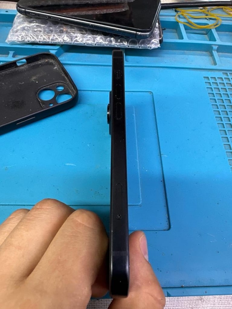 İPHONE 15 128GB - 4