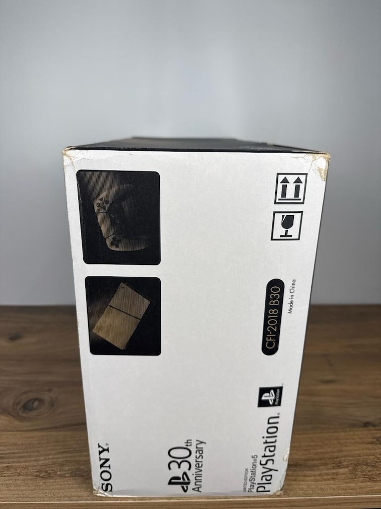 PLAYSTATION 5 30. YIL LIMITED EDITION SIFIR ÜRÜN KAPALI KUTUSUNDA - 2
