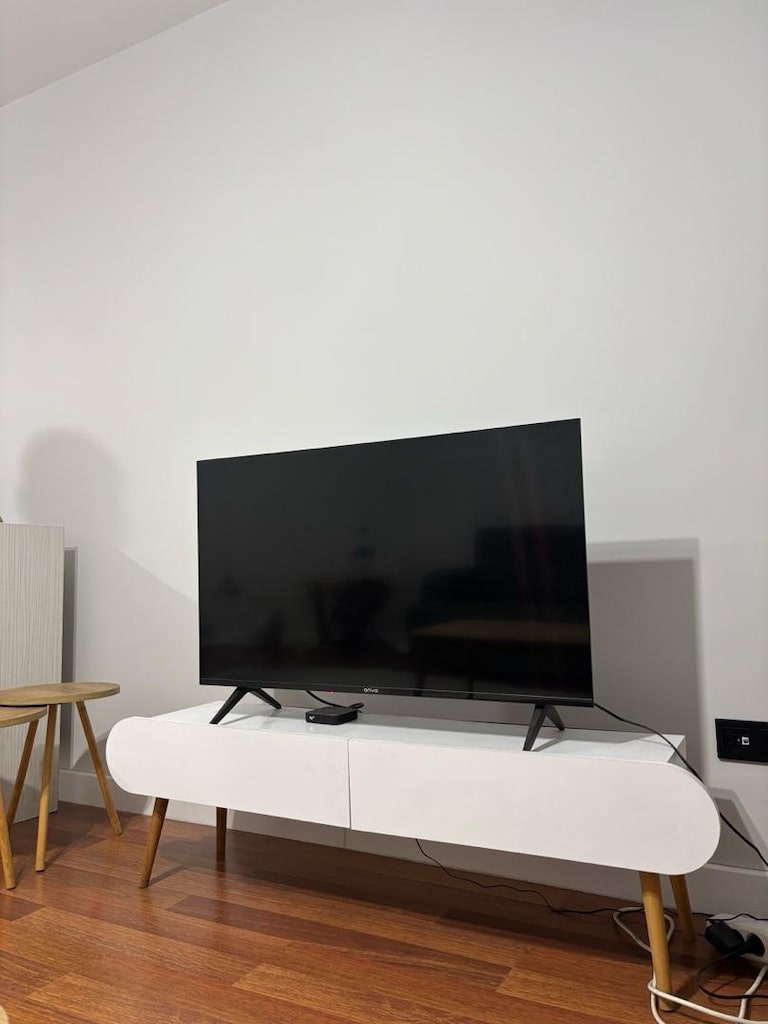 L Koltuk + Tekli Koltuk + Orta Sehpa + TV Ünitesi Satılık - 6