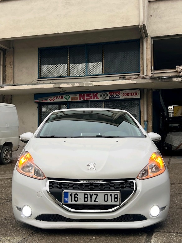 Peugeot 208 1.4 HDİ - 3