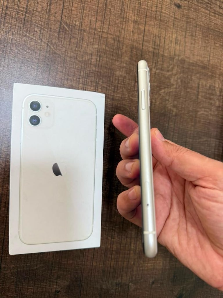 İPHONE 11 128 GB - 2