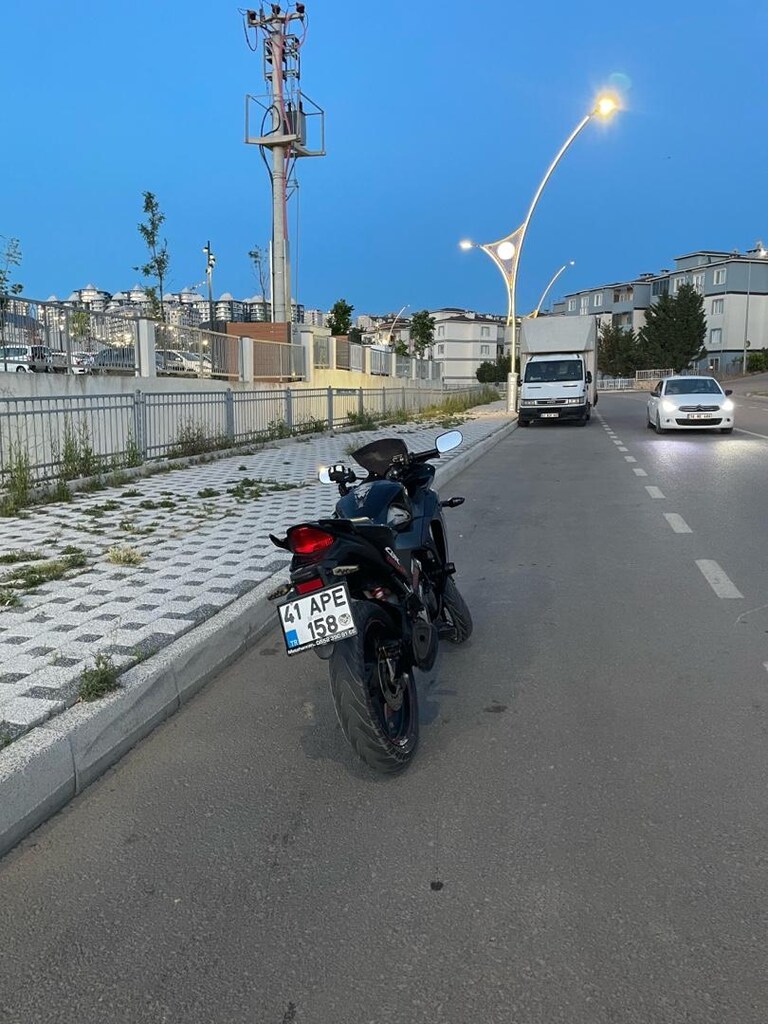 Sahibinden temiz CBR 125R - 2