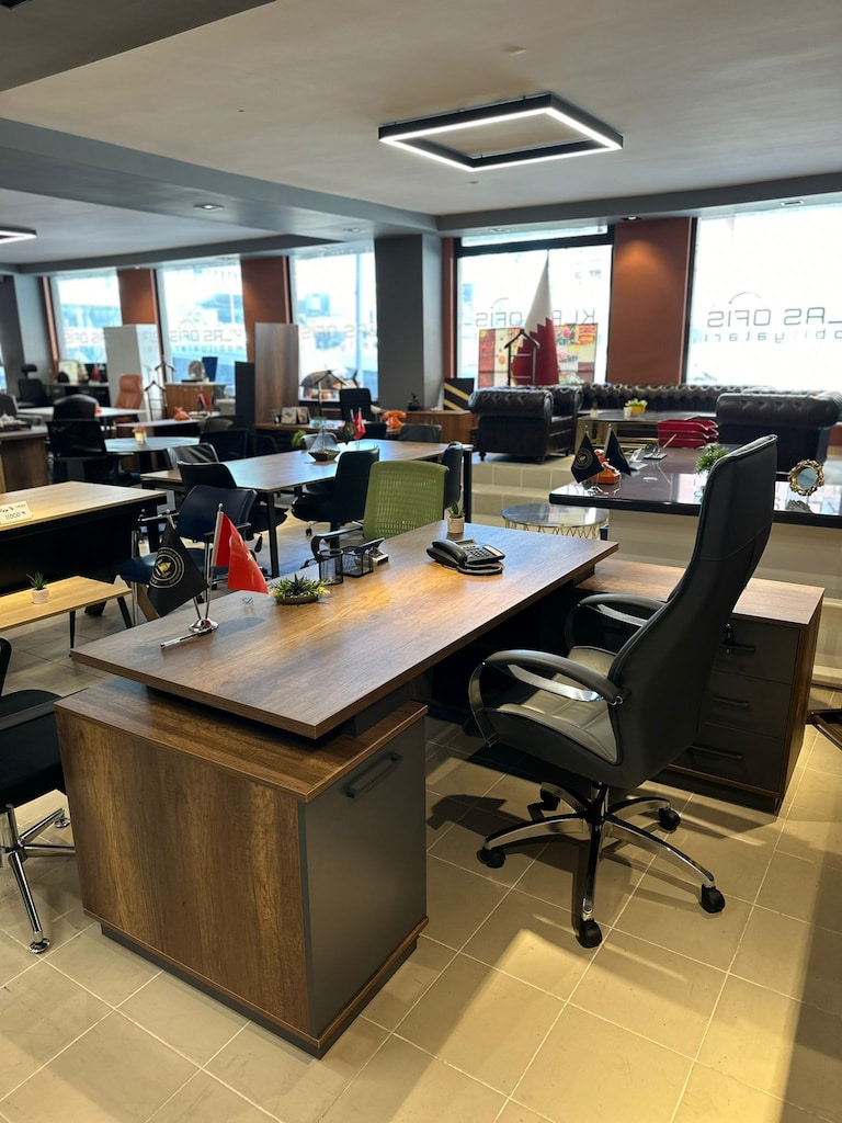 KLAS OFİS ÜSKÜDAR 180x80 cm BAROK CEVİZ MÜDÜR MASASI TAKIMI - 4