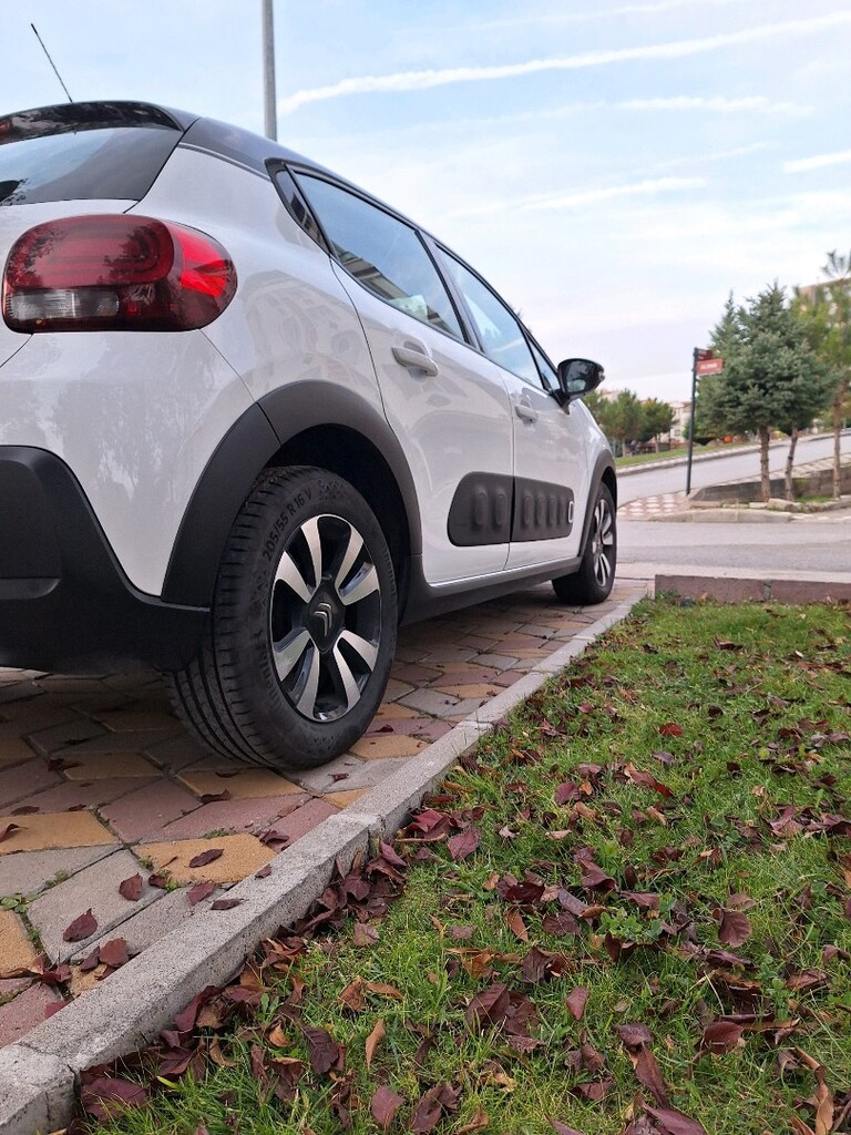 Düşük km temiz aile aracı - 6
