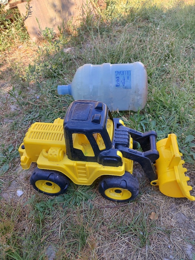 Oyuncak Kamyon ve İş makinesi - 10